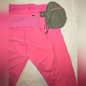 Outdoor Voices Pink Climbing Leggings Size SMALL